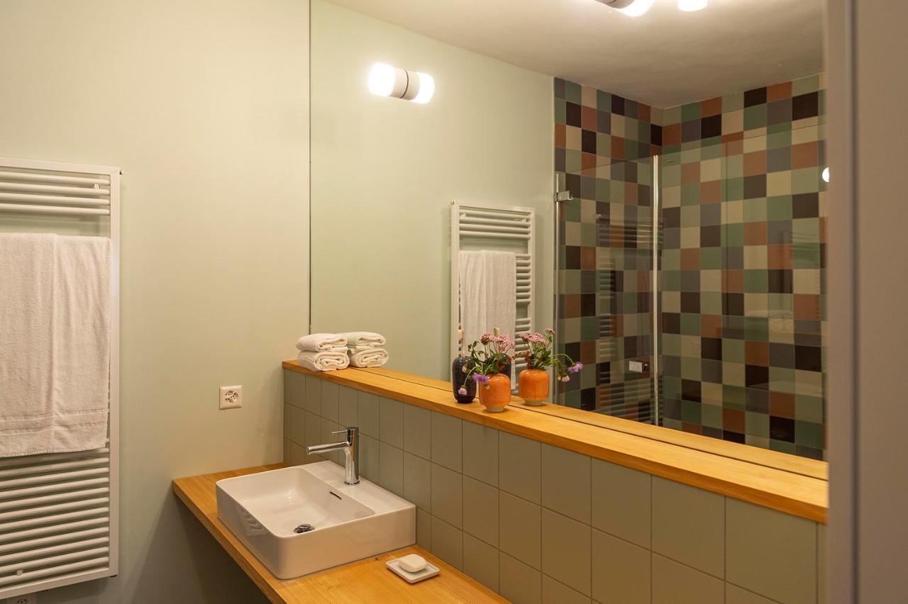 Chasa Fent, Sent Scuol im Engadin Apartment Bagian luar foto