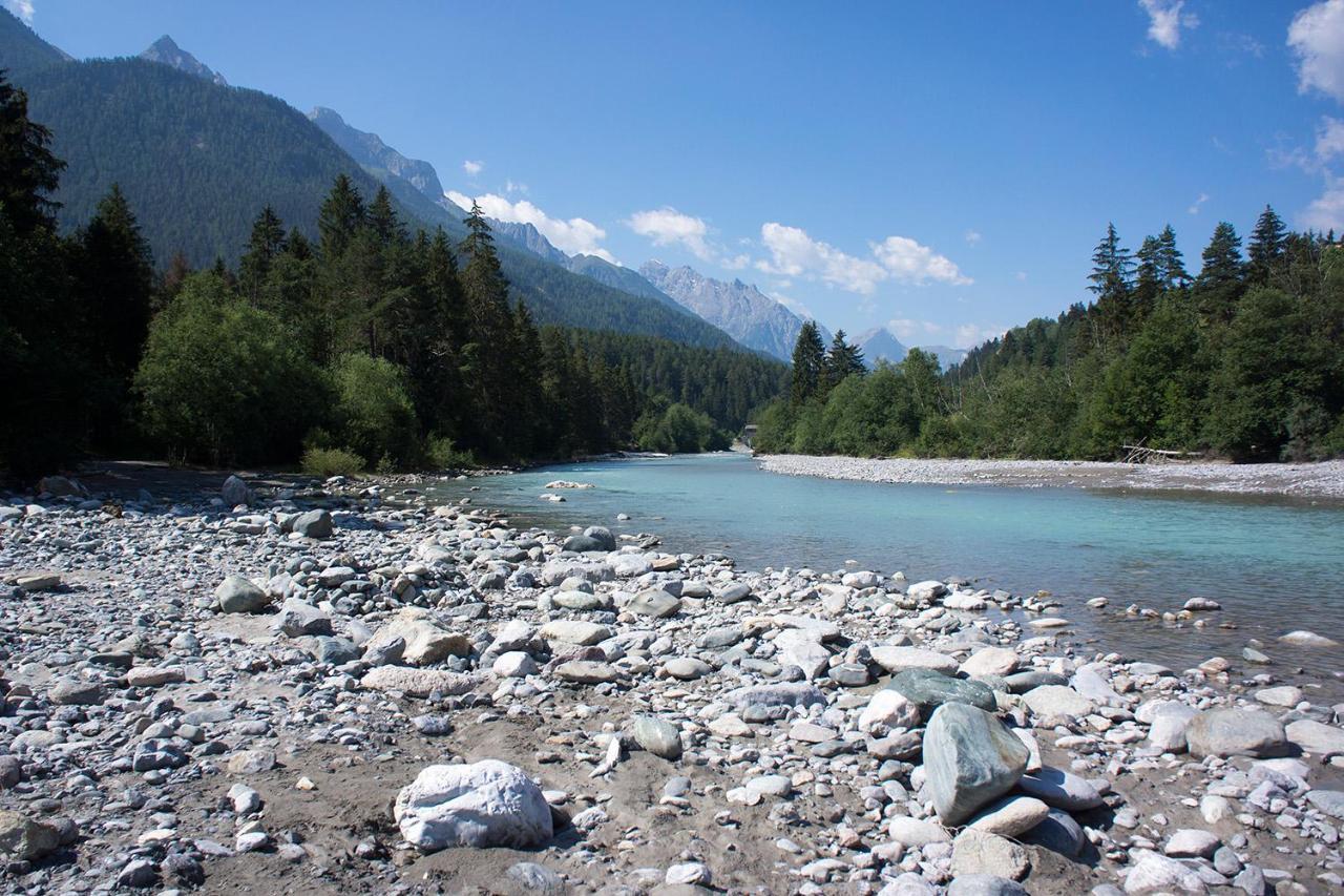 Chasa Fent, Sent Scuol im Engadin Apartment Bagian luar foto