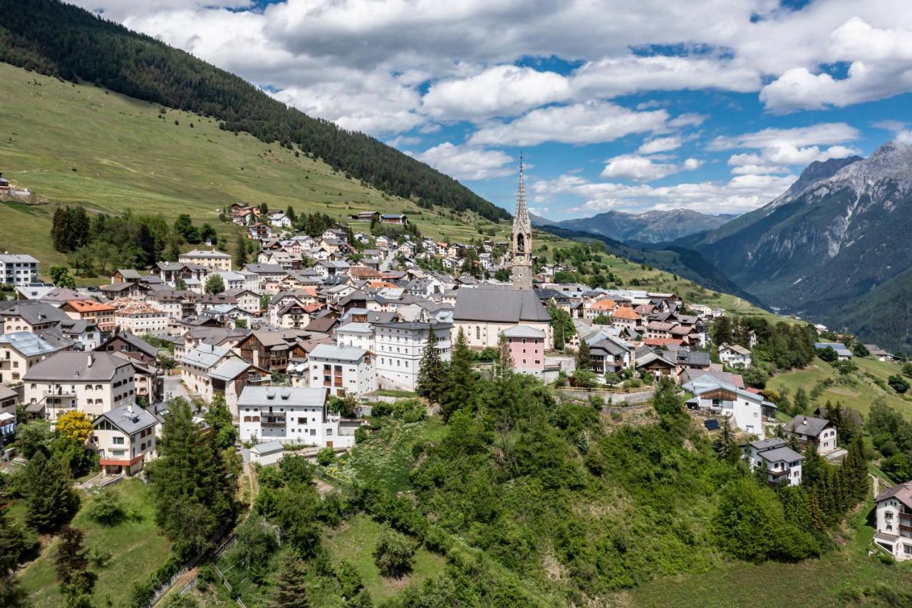 Chasa Fent, Sent Scuol im Engadin Apartment Bagian luar foto
